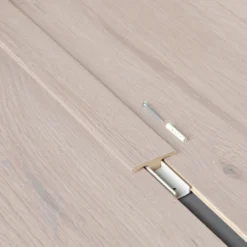 Berryalloc elegant eik natur t-list 2,4 m