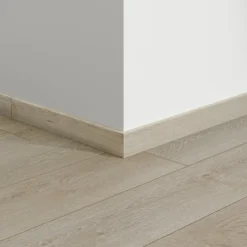 Berryalloc sokkellist texas light natural