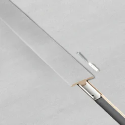 Berryalloc t-list 0,9 m cement light grey