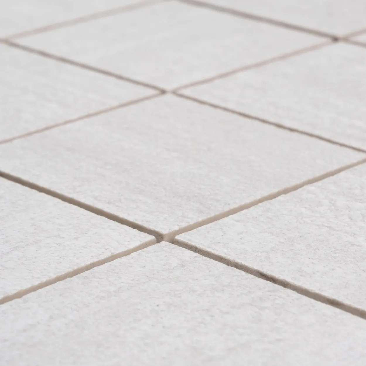 Cemento cassero mosaico bianco 6x6 9mm