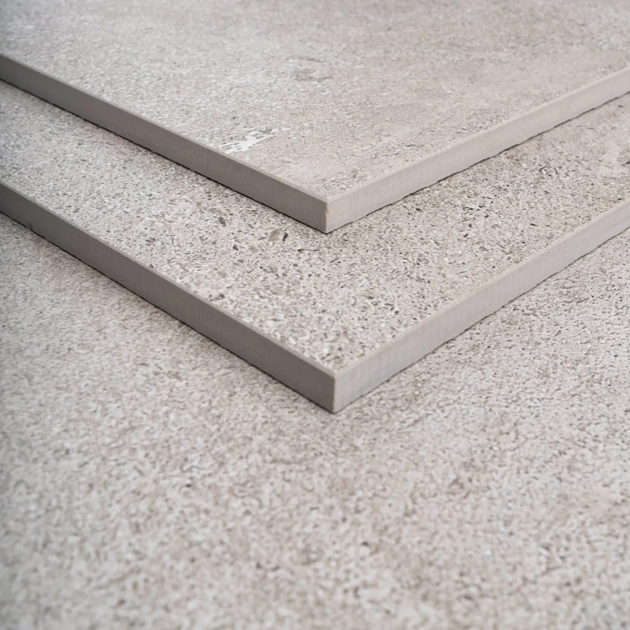 Cemento rasato grigio 30x30 9mm