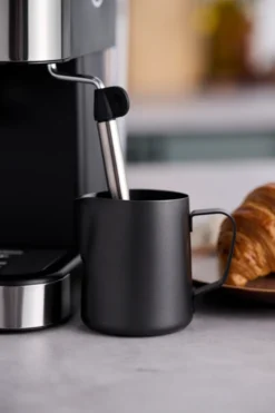 Day espressomaskin 1350w