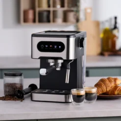 Day espressomaskin 1350w