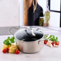 Day gryte keramisk 2,7l ø20cm med lokk