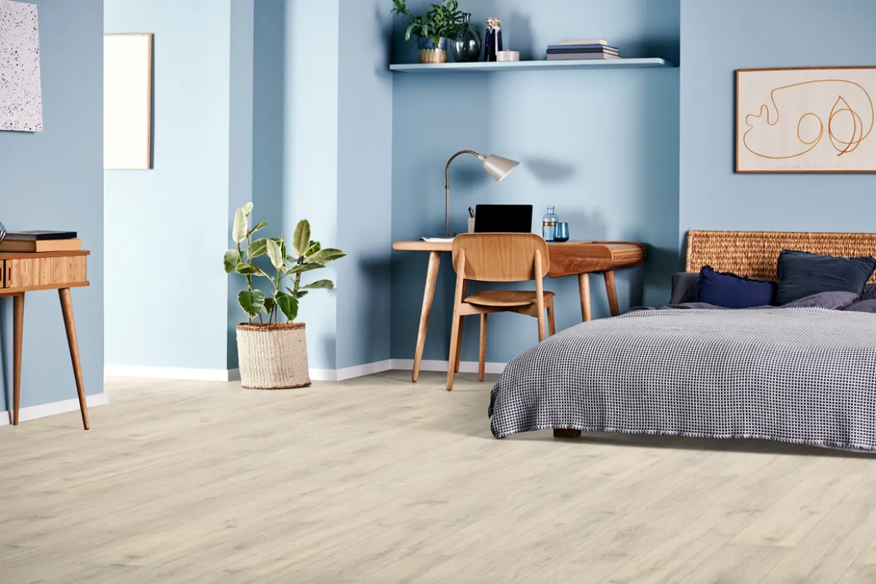 Egger chalky oak
