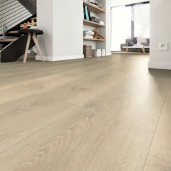 Egger sand beige luena oak