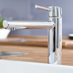 Grohe concetto kjøkkenarmatur krom m/rett medium tut