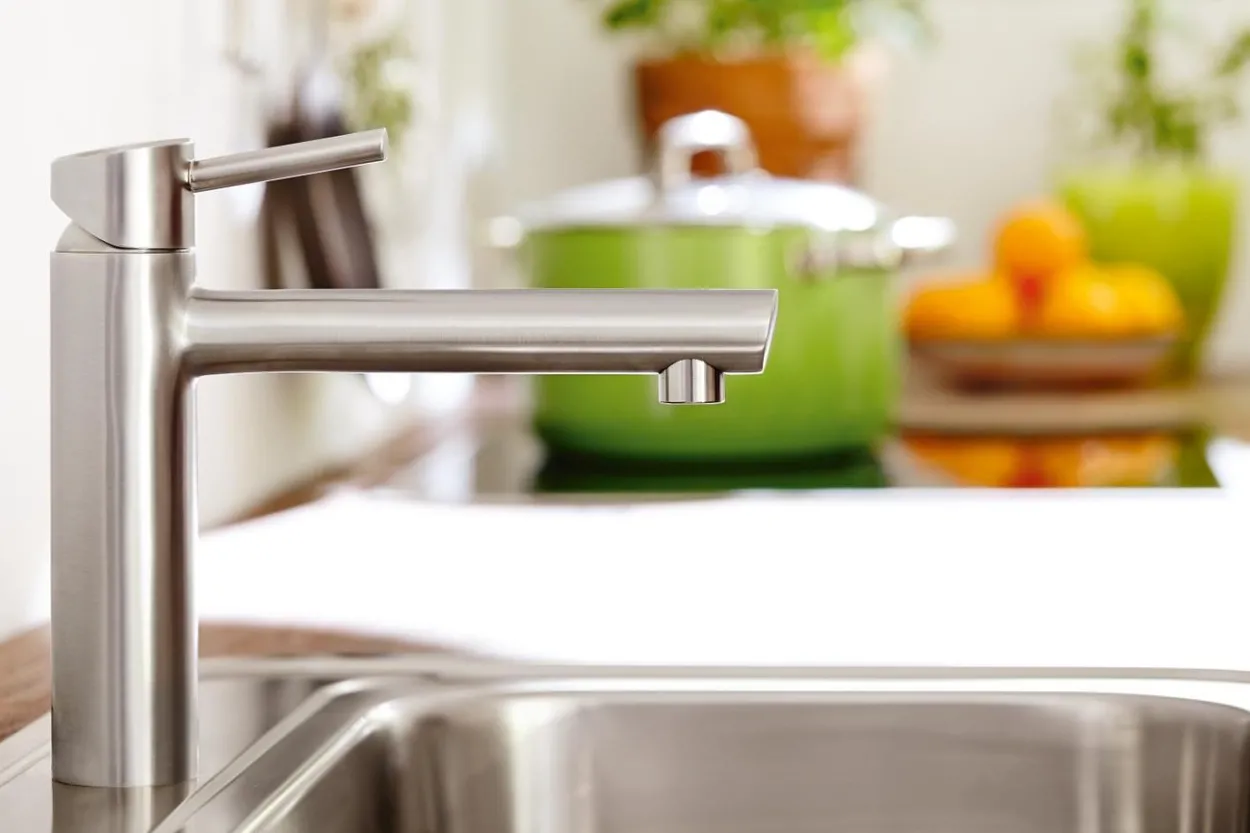 Grohe concetto kjøkkenarmatur supersteel m/rett medium tut