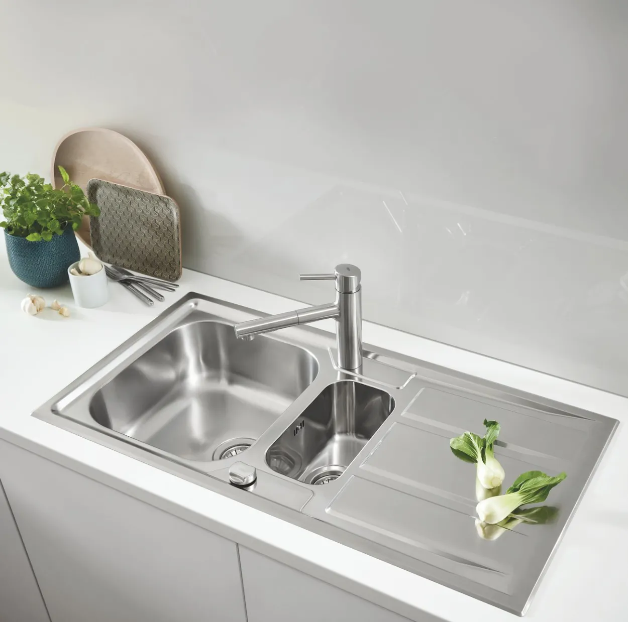 Grohe concetto kjøkkenarmatur supersteel m/rett medium tut