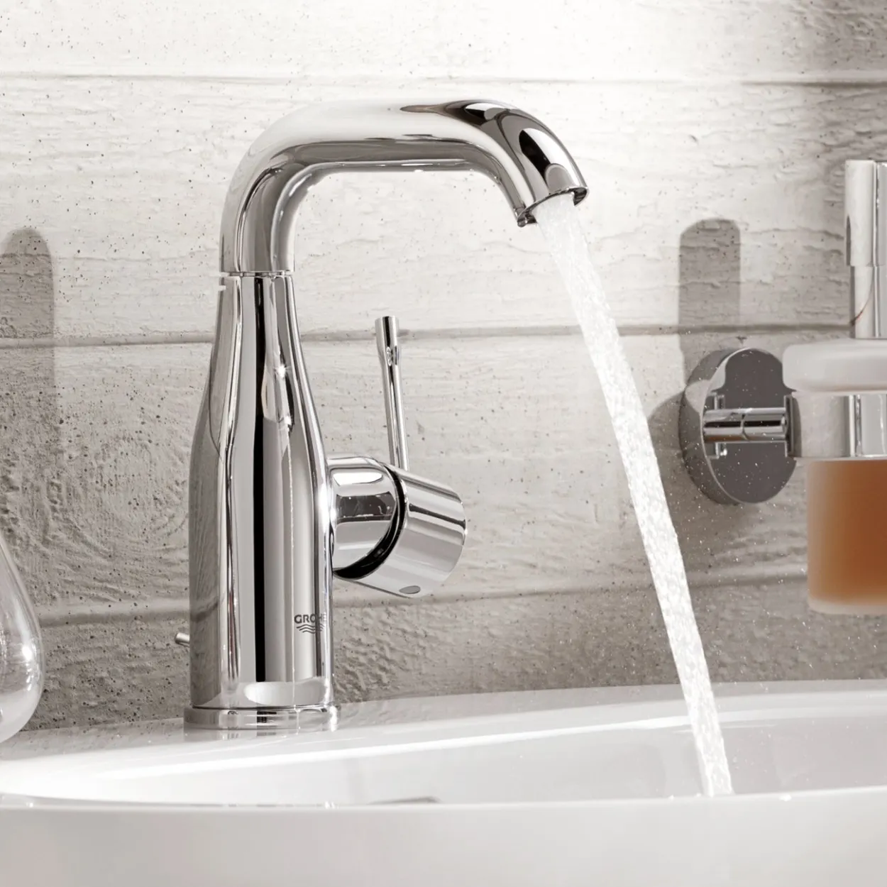 Grohe essence new servantbatteri s-size m/oppløftsventil