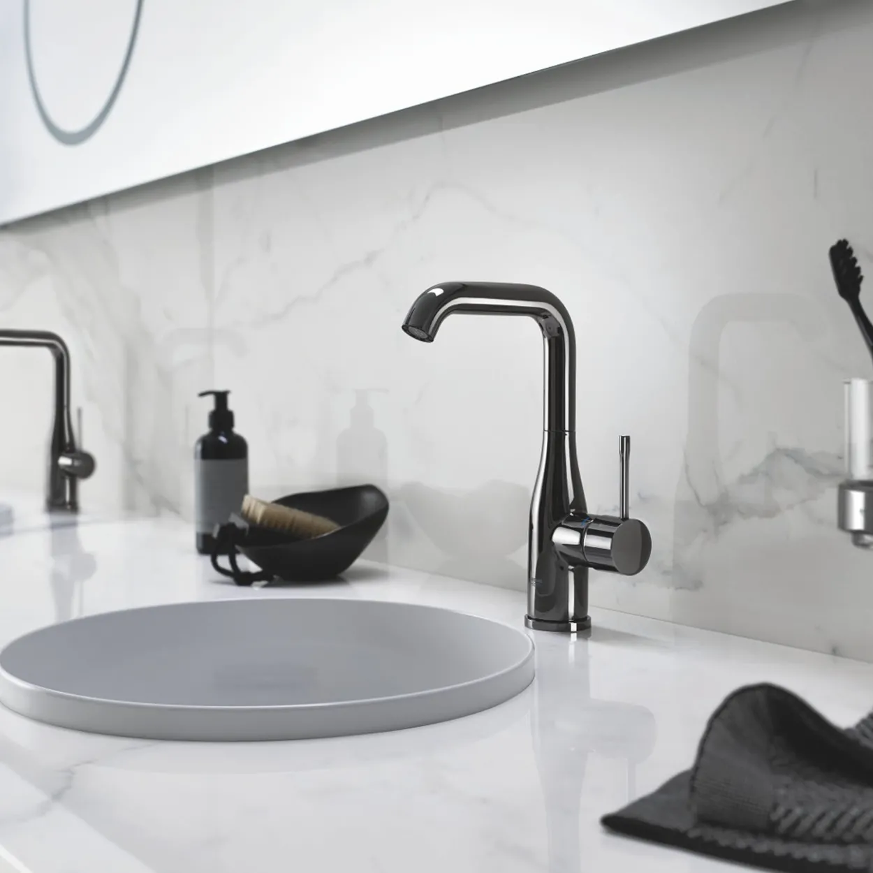 Grohe essence servantbatteri hard graphite str. m