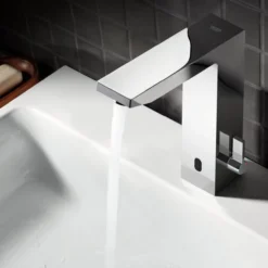 Grohe eurocube e 6v berøringsfritt servantbatteri krom
