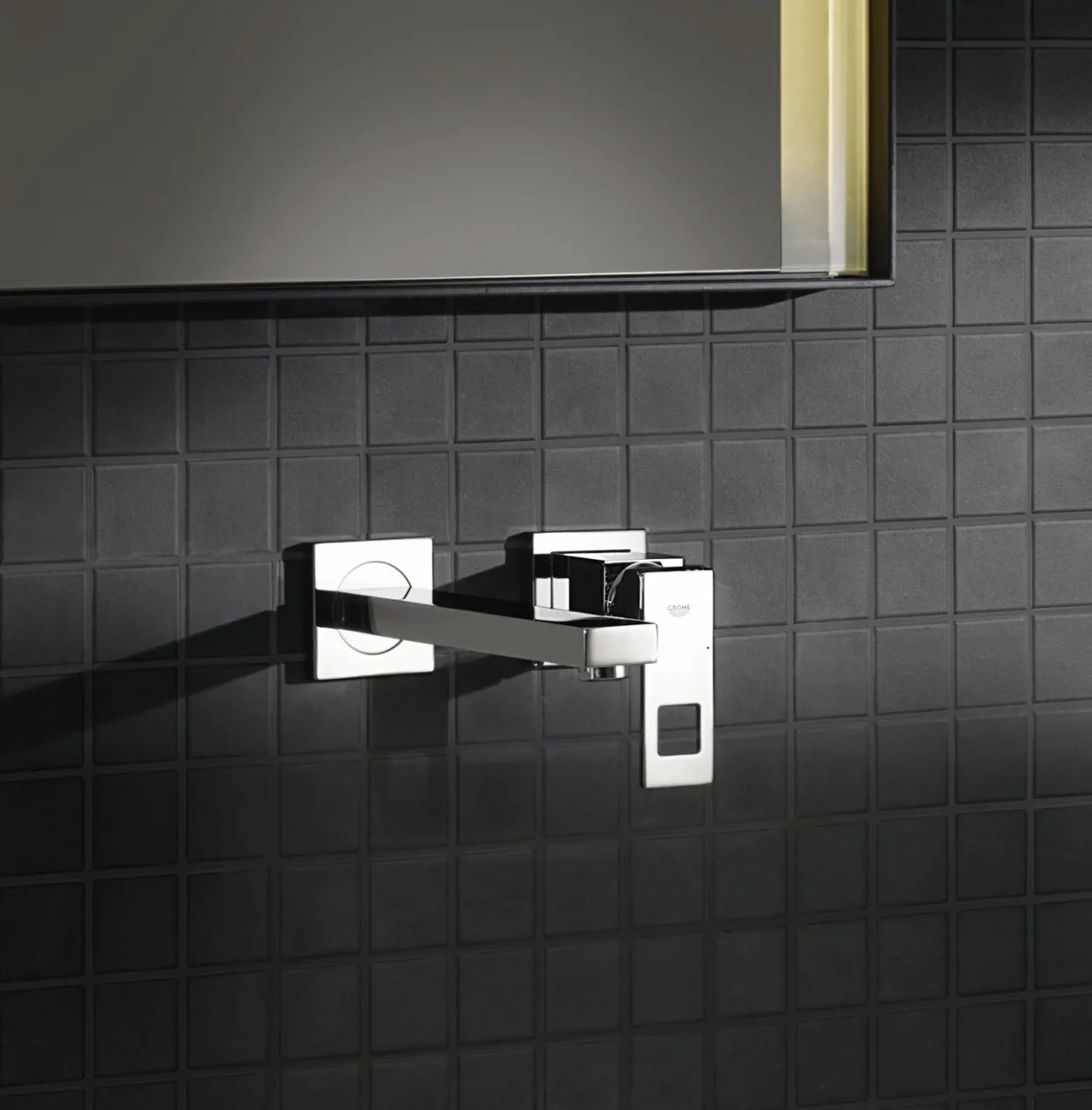 Grohe eurocube 2-hulls vegghengt servantbatteri small