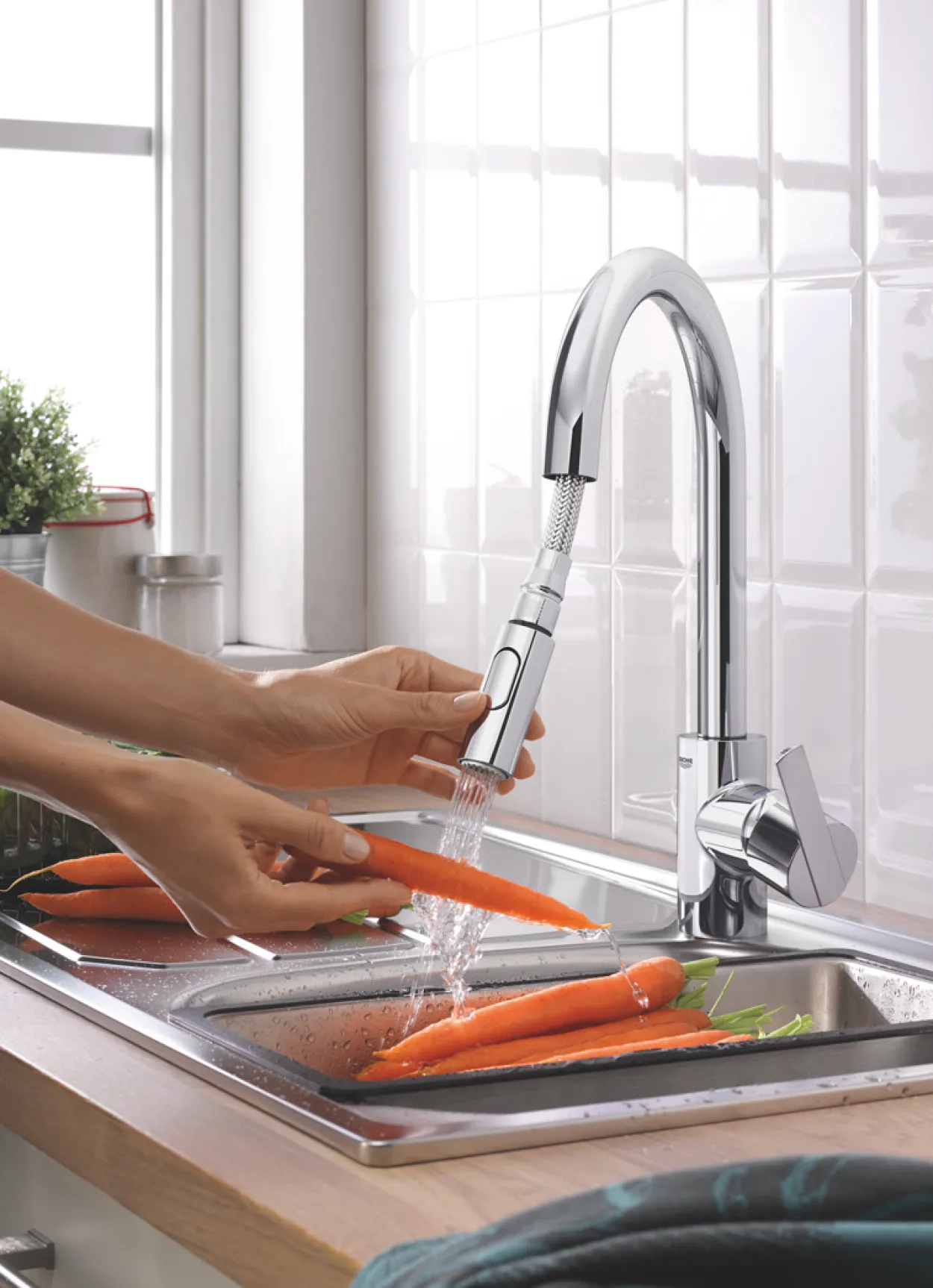 Grohe feel dual spray kjøkkenarmatur m/c-tut