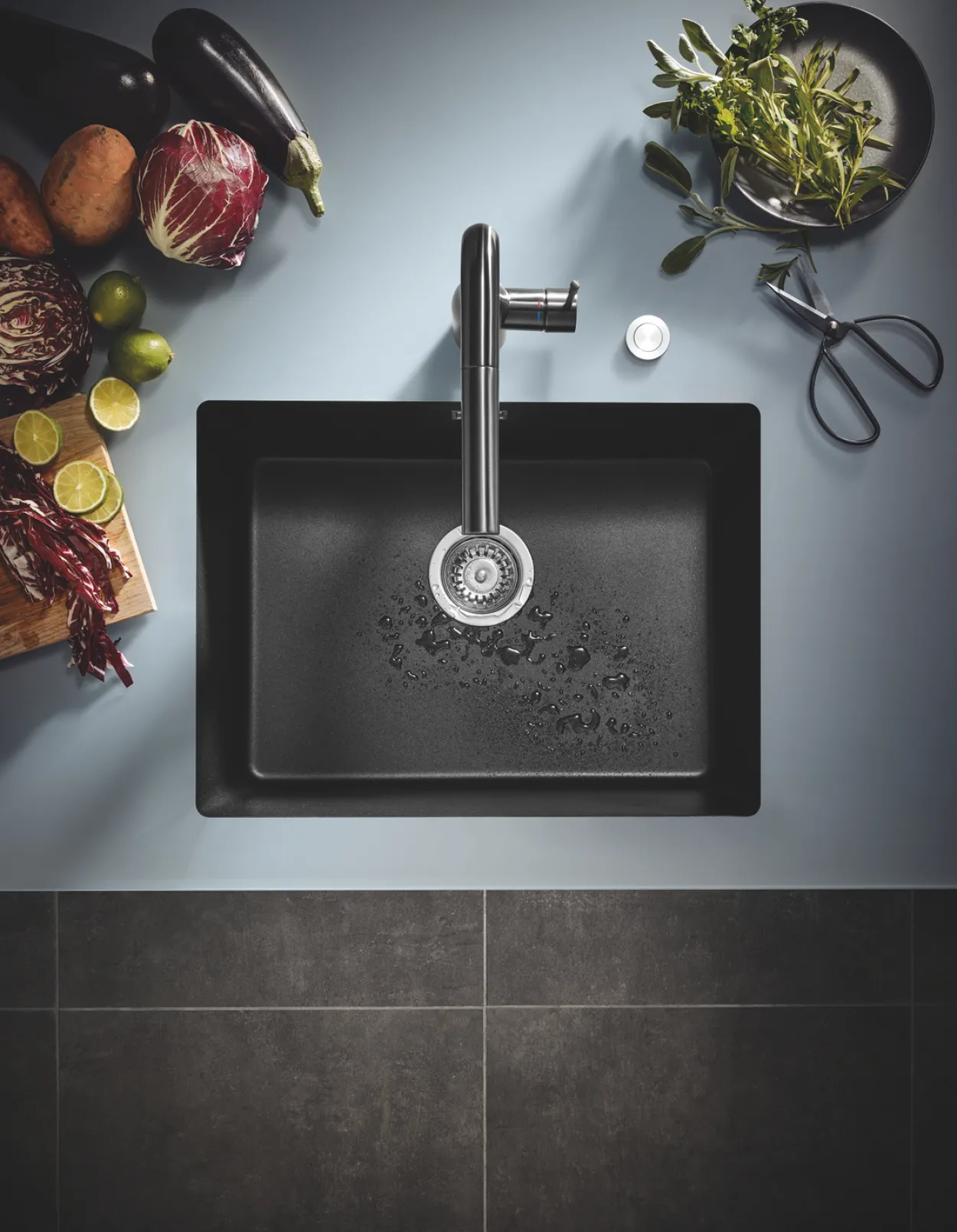 Grohe k700u kjøkkenkum 61x46 cm sort kvartskompositt m/avløpsgarnityr