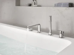 Grohe lineare 4-hulls kar- og dusjkombinasjon