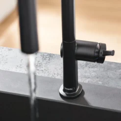 Hansgrohe talis m54 kjøkkenarmatur 210 matt sort m/uttrekk