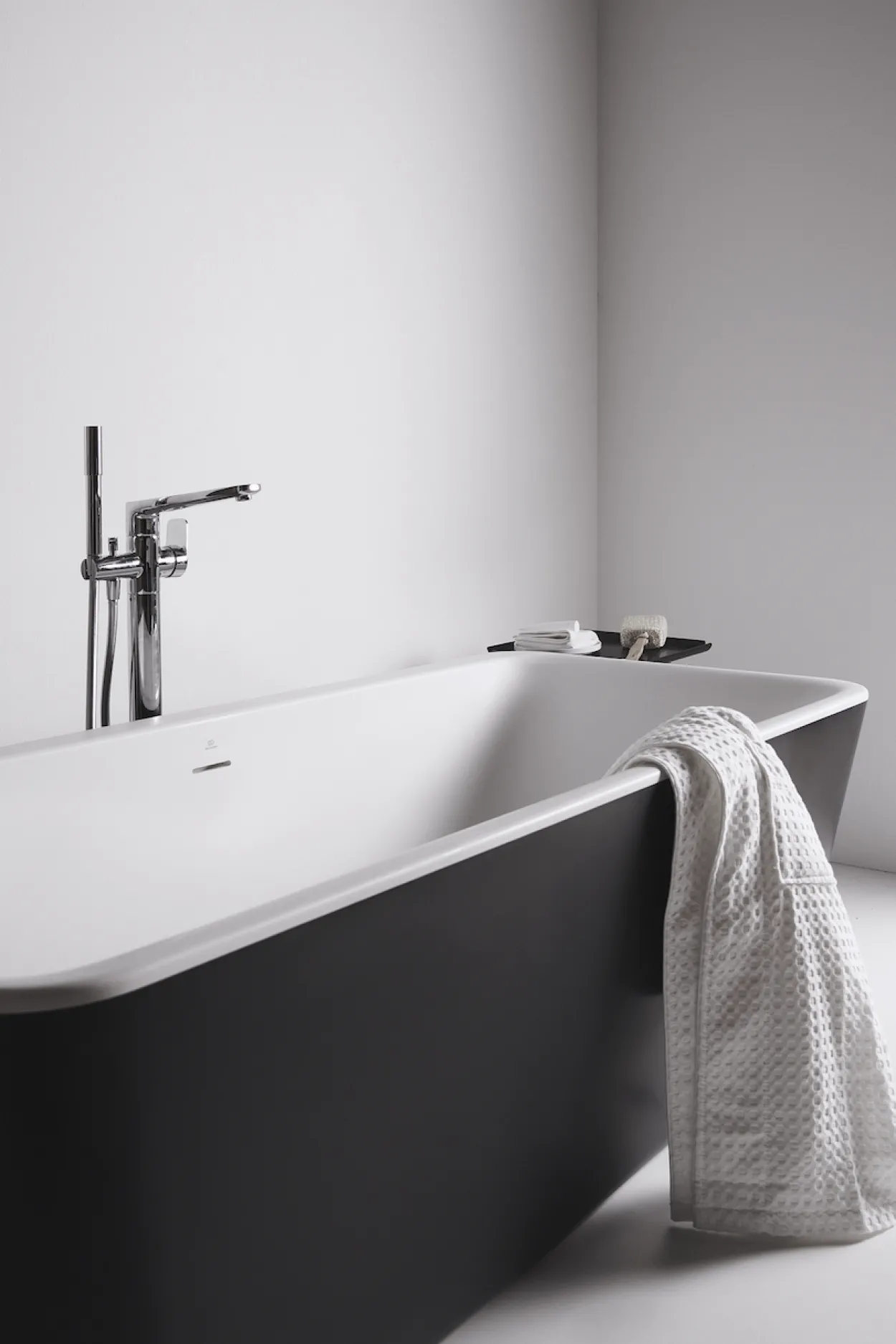 Ideal standard dea badekar 180x80 frittstående matt sort