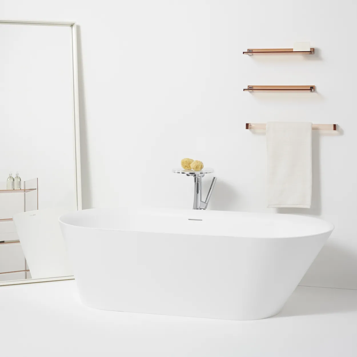 Laufen kartell håndklestativ 60 cm røykgrå