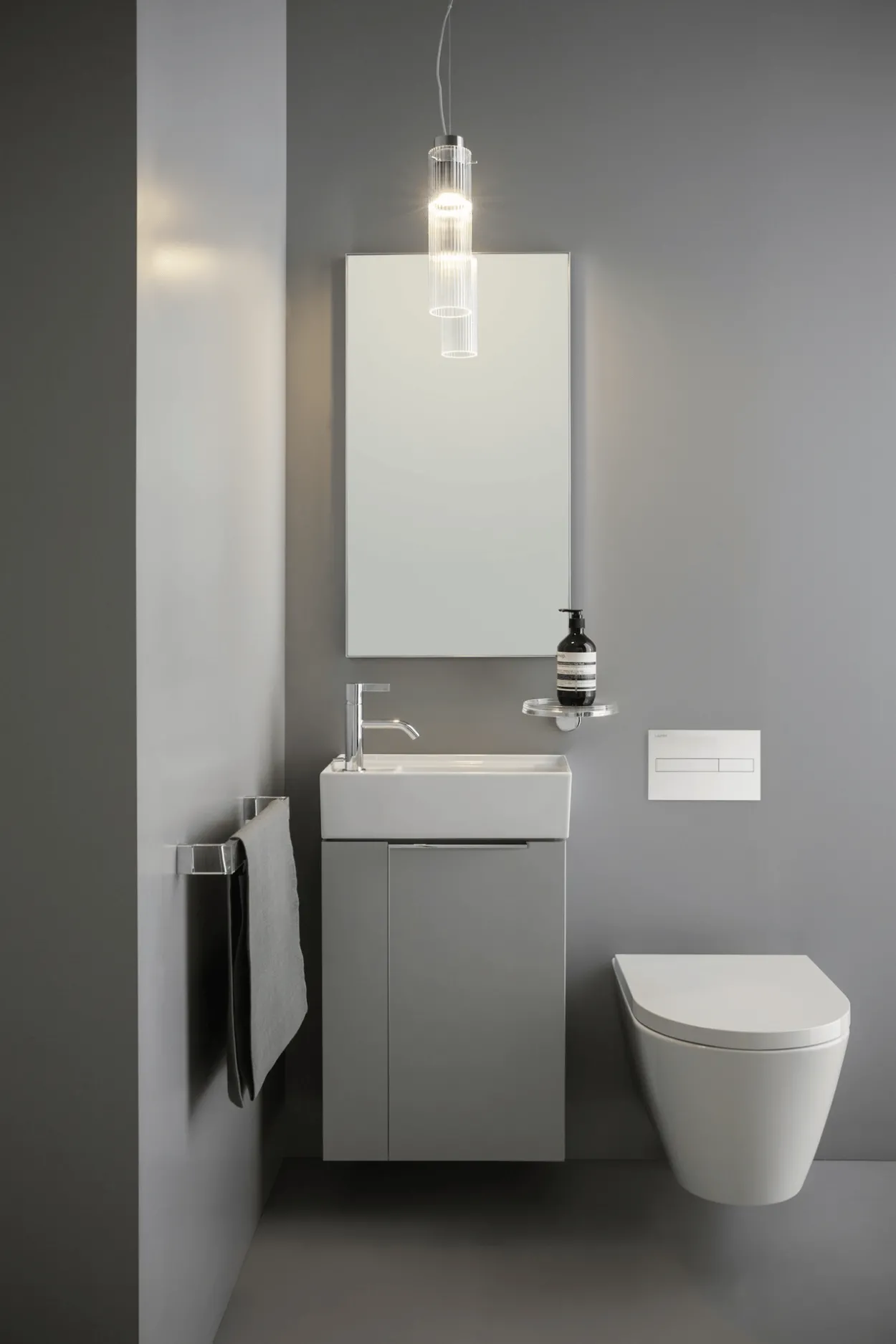 Laufen kartell rimless veggskål m/toalettsete