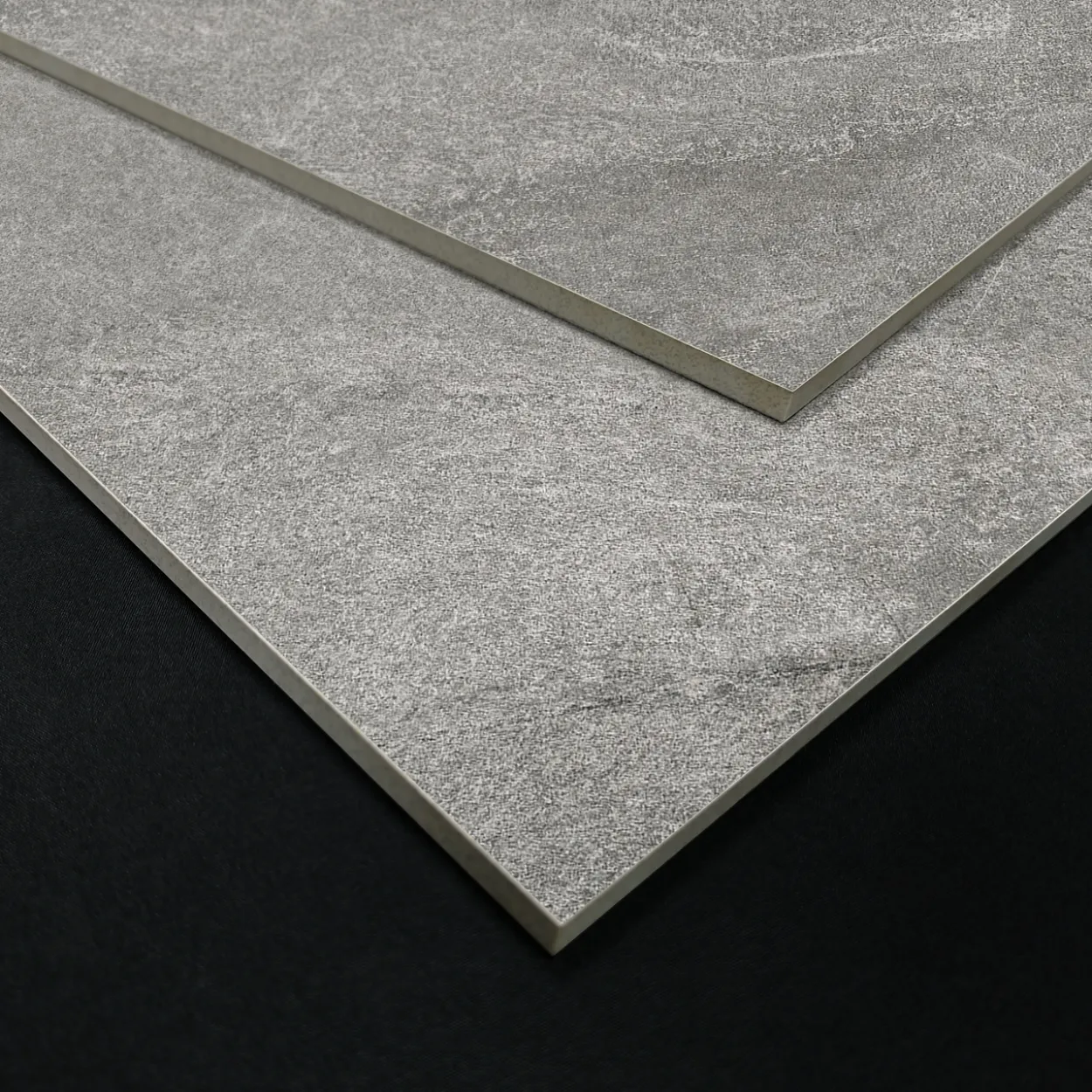 Lavagna grigio 60x60 r11 9,5mm