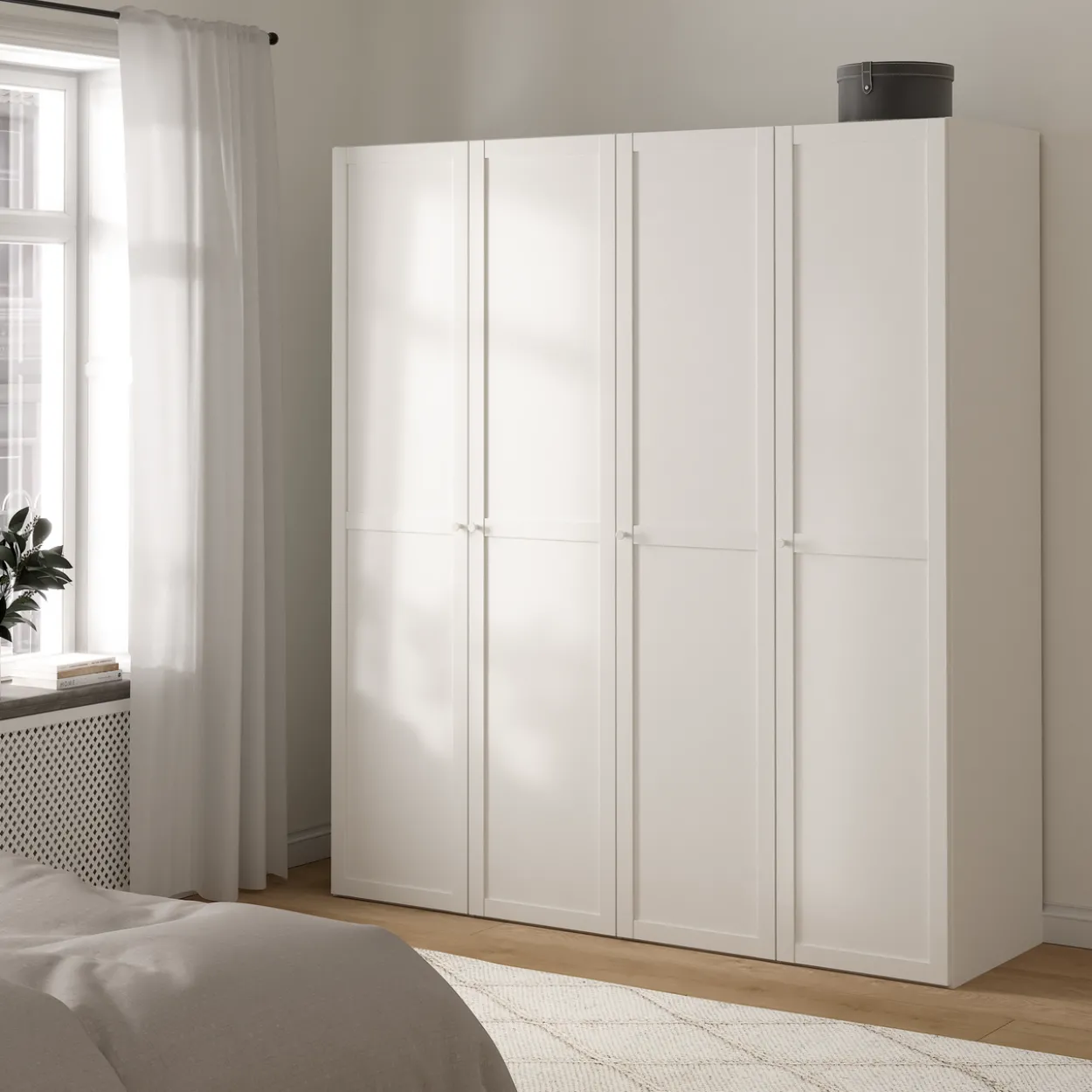 Lind nest garderobeskap 200x220x60cm hvit med ramme