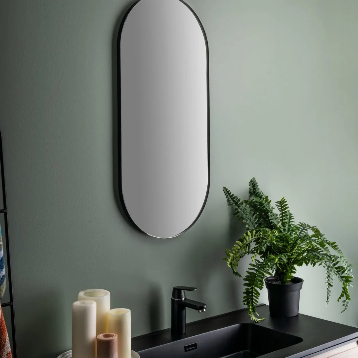 Lind oval speil m/sort ramme 40x85cm