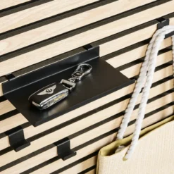 Millex sort hylle 20 cm til akustikkpanel m/ skruer