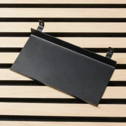 Millex sort hylle 20 cm til akustikkpanel m/ skruer