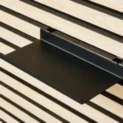 Millex sort hylle 20 cm til akustikkpanel m/ skruer