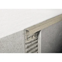 Projolly firkant symetriclist stone cream alu 10 mm 270 cm