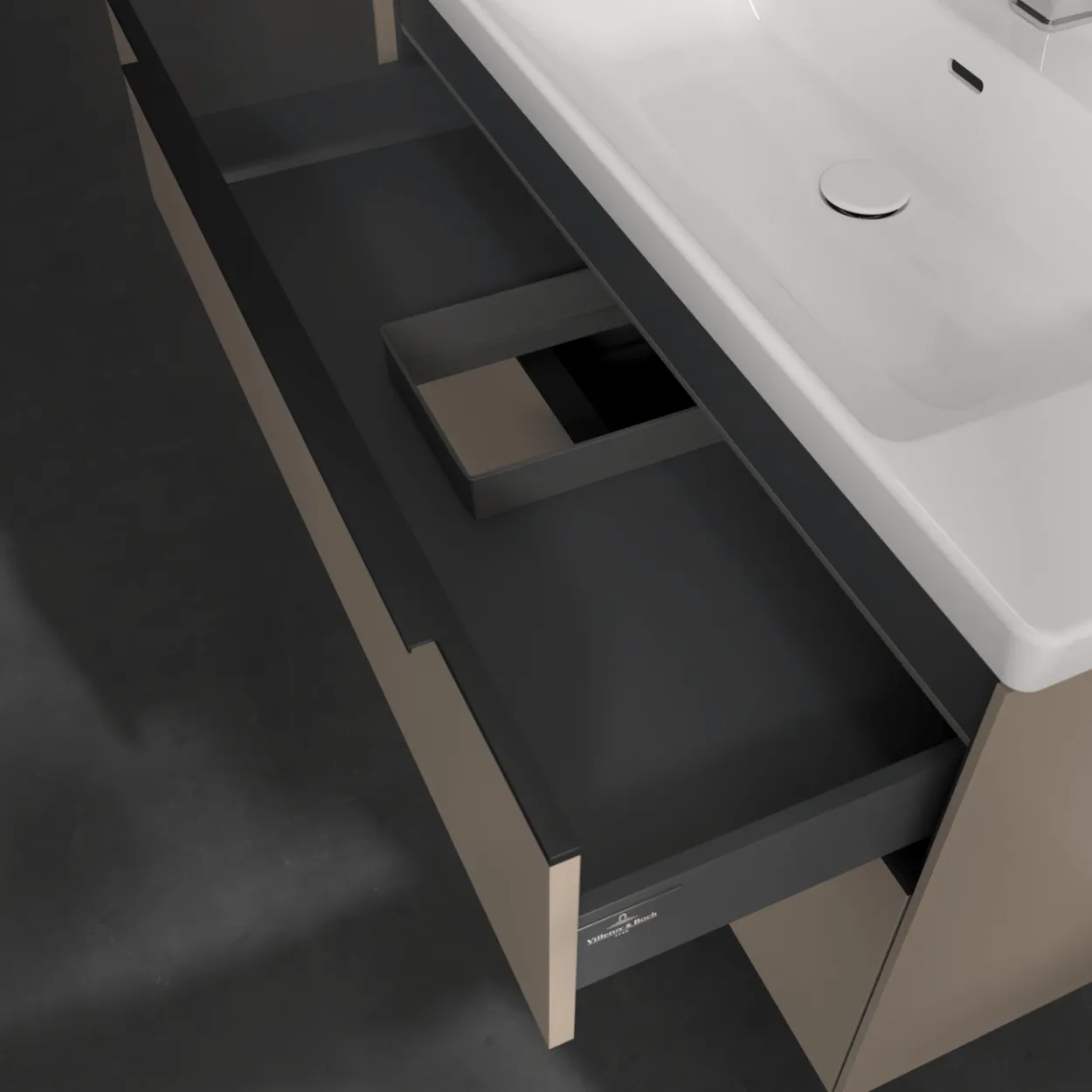 V&b subway 3.0 servantskap 97x57 black taupe m/lys håndtak i volcano