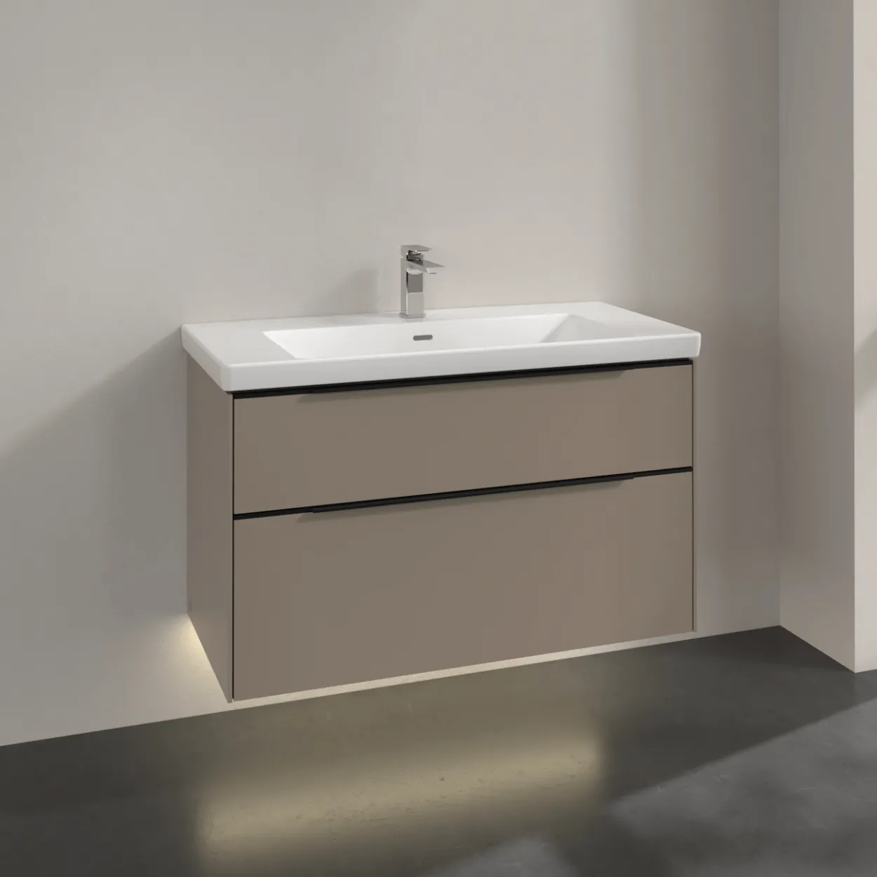 V&b subway 3.0 servantskap 97x57 black taupe m/lys håndtak i volcano