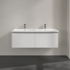V&b subway 3.0 servantskap 127x42 f/dobbel servant brilliant white m/lys håndtak i krom