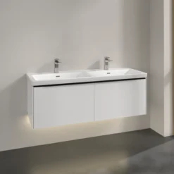 V&b subway 3.0 servantskap 127x42 f/dobbel servant brilliant white m/lys håndtak i volcano black