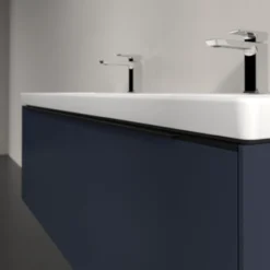 V&b subway 3.0 servantskap 127x42 f/dobbel servant marine blue håndtak i volcano black