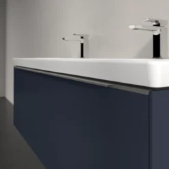 V&b subway 3.0 servantskap 127x42 f/dobbel servant marine blue håndtak i krom