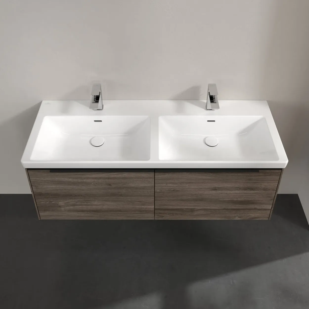 V&b subway 3.0 servantskap 127x42 f/dobbel servant stone oak håndtak i volcano black