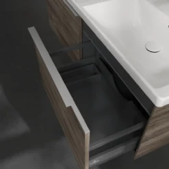 V&b subway 3.0 servantskap 127x42 f/dobbel servant stone oak m/lys håndtak i krom