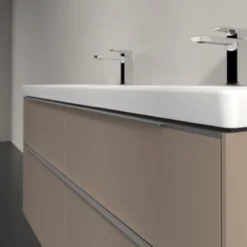 V&b subway 3.0 servantskap 127x57 f/dobbel servant taupe m/lys håndtak i krom