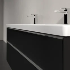 V&b subway 3.0 servantskap 127x57 f/dobbel servant volcano black håndtak i krom