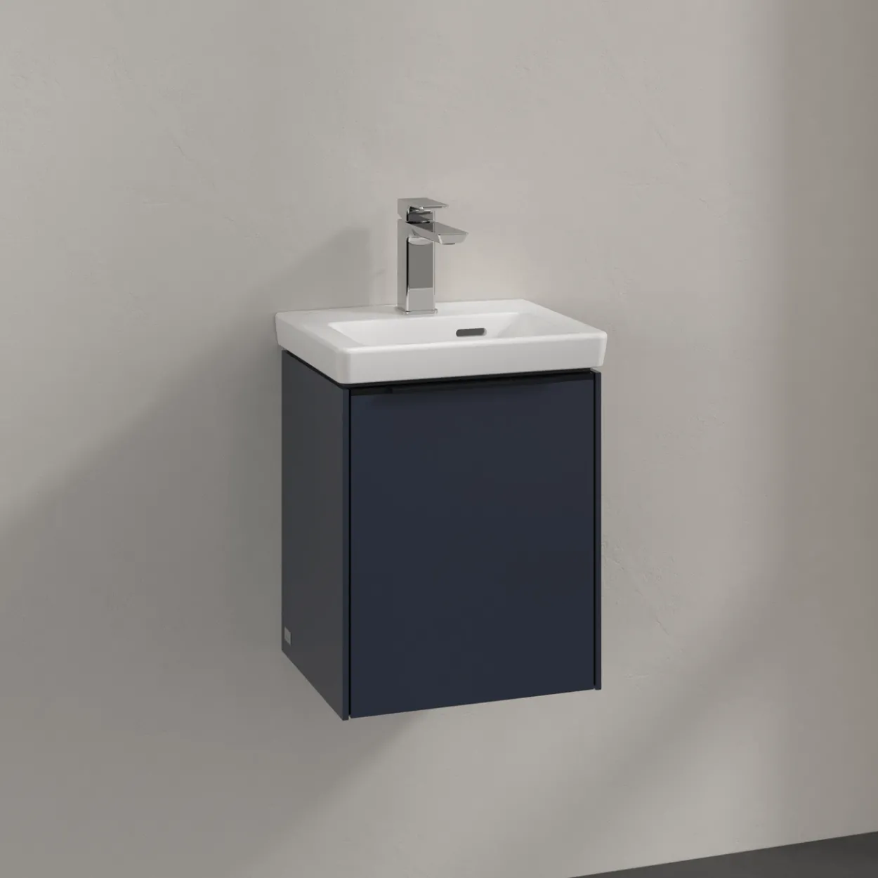 V&b subway 3.0 servantskap 35x42 høyre marine blue håndtak i volcano black