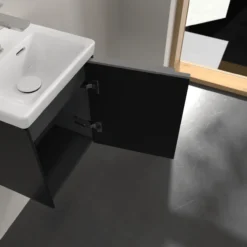 V&b subway 3.0 servantskap 35x42 høyre volcano black håndtak i krom