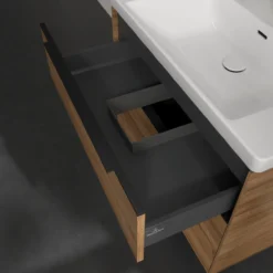 V&b subway 3.0 servantskap 77x57 kansas oak håndtak i volcano black