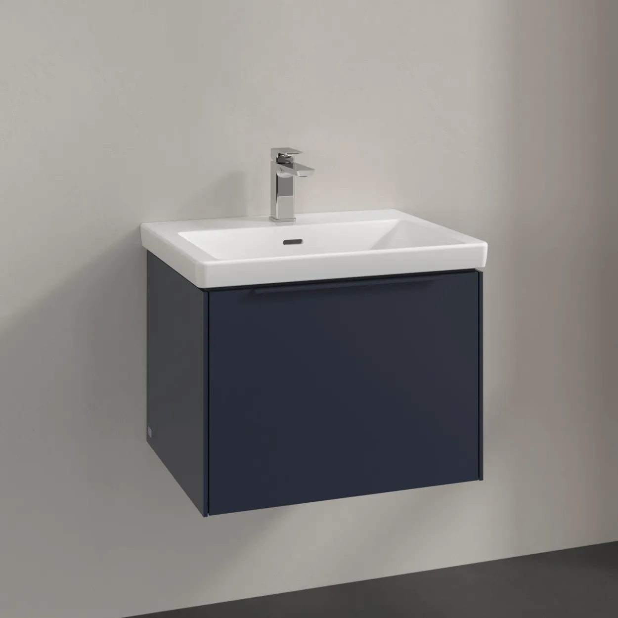 V&b subway 3.0 servantskap 57x42 marine blue håndtak i møbelets farge