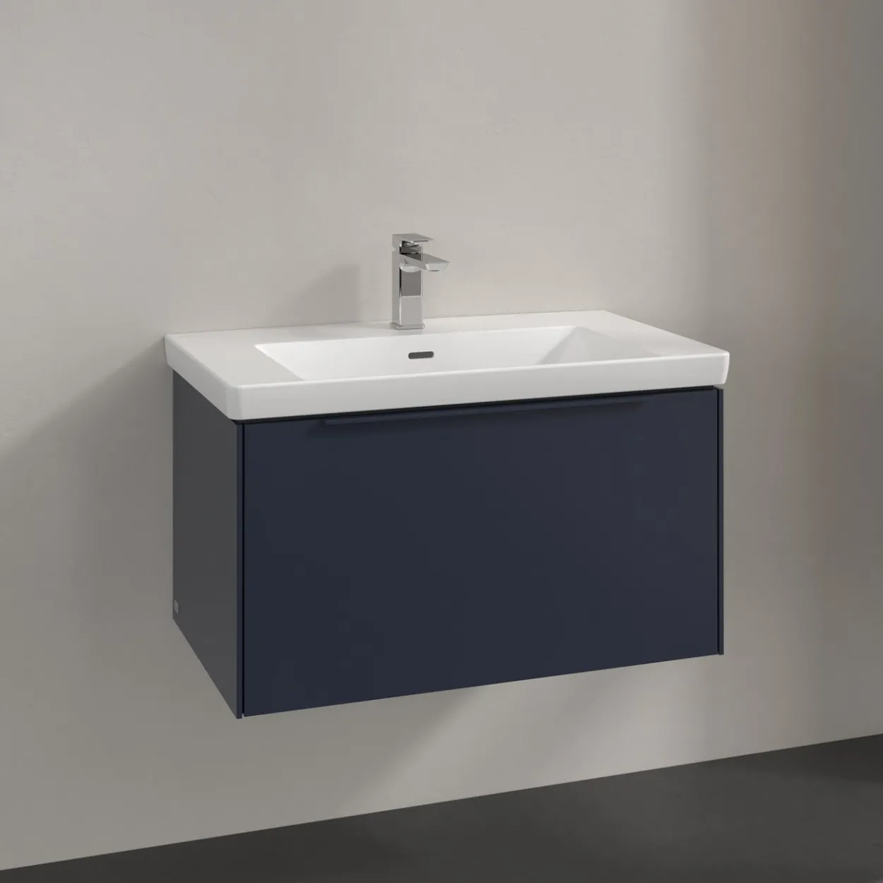 V&b subway 3.0 servantskap 77x42 marine blue håndtak i møbelets farge