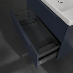 V&b subway 3.0 servantskap 77x57 marine blue håndtak i møbelets farge