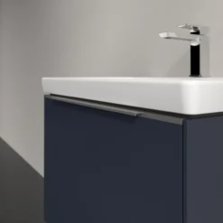 V&b subway 3.0 servantskap 66x42 marine blue m/lys håndtak i krom