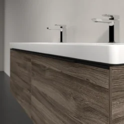 V&b subway 3.0 servantskap 127x42 stone oak m/lys håndtak i volcano black