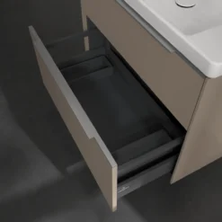 V&b subway 3.0 servantskap 77x57 taupe håndtak i krom
